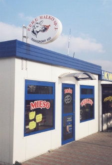 2002 - "Ryneczek" - nowy sklep mięsny